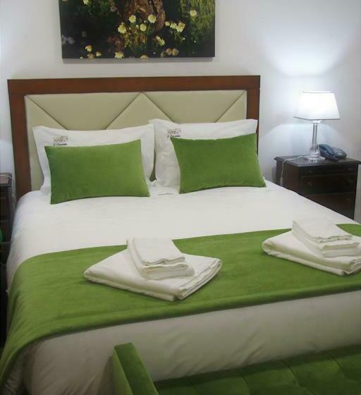 غرفة قياسية, O Casario