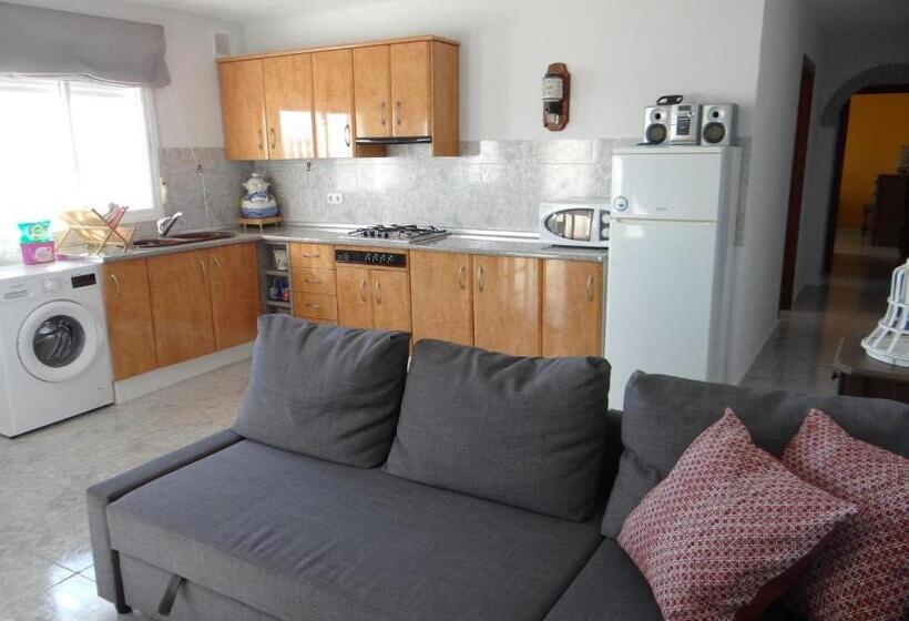 شقة غرفتين, B&b Casa Sarandy