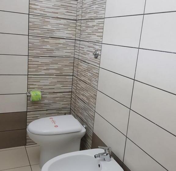 غرفة قياسية ثلاثية, B&b Dimora Del Centro