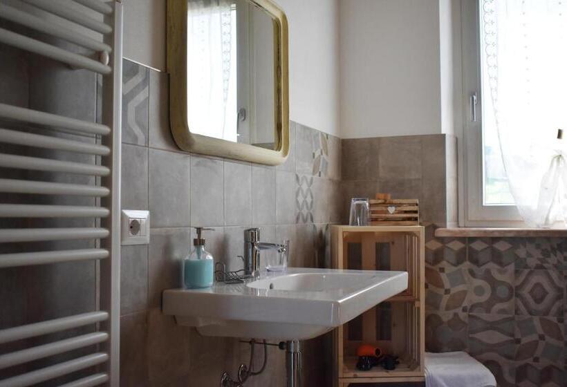 اتاق لوکس, Orchidea Del Garda