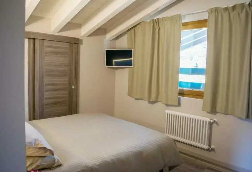 キングサイズベッドのスタンダードルーム, Agriturismo Ruc Del Lac