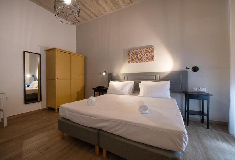 اتاق استاندارد, Chapter 5