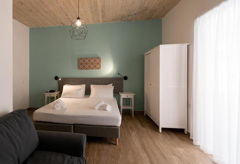 اتاق سوپریور, Chapter 5