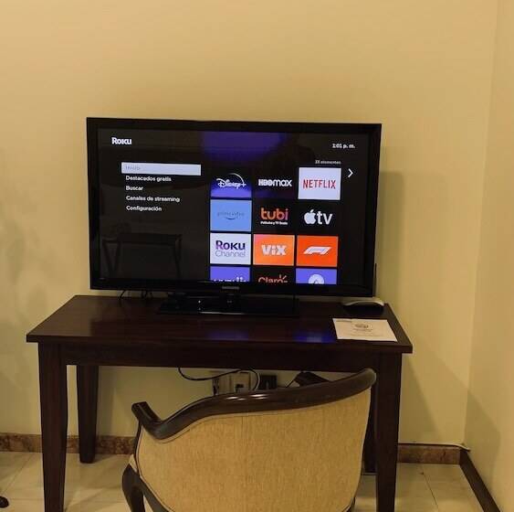 Delüks Oda, The Lorian Club