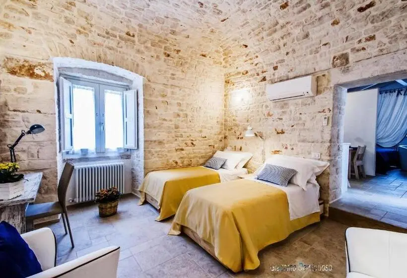 スーペリアの4人部屋, Borgo Noci