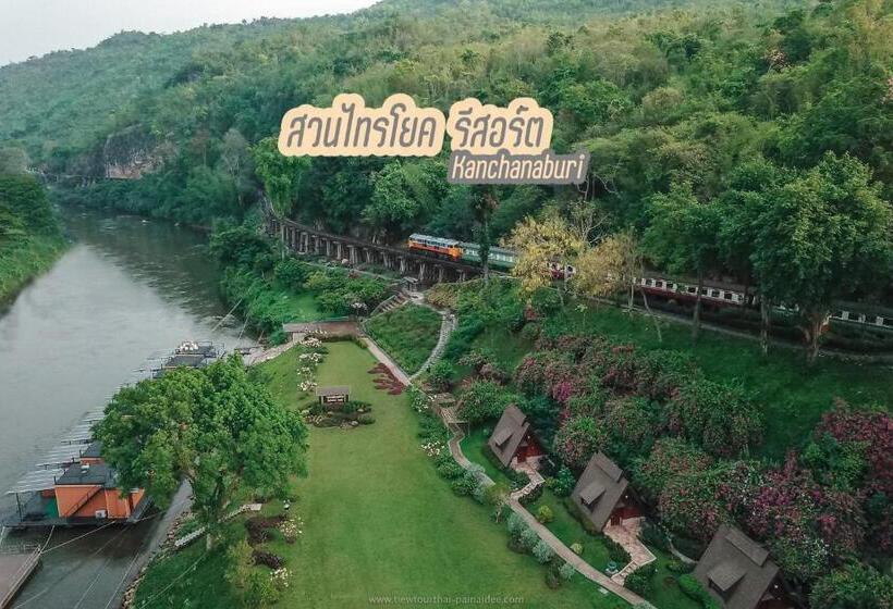 豪华家庭房间, Suan Sai Yok Resort