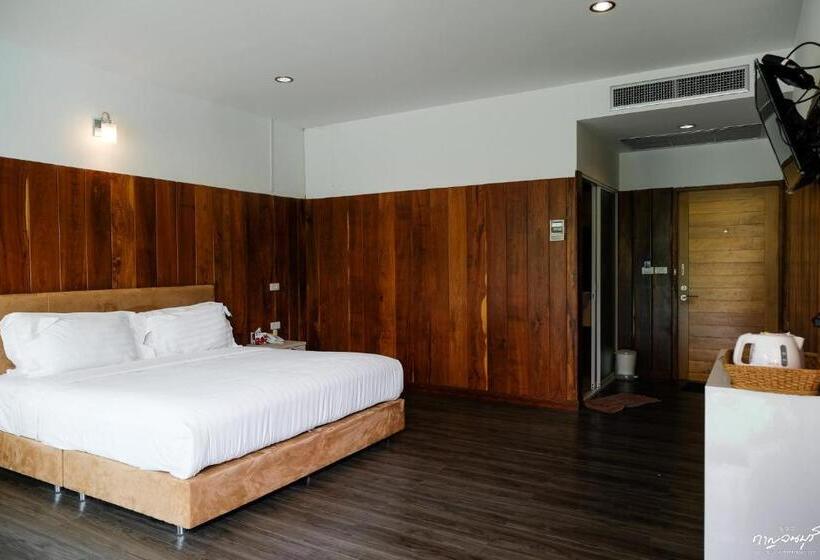 标准间带阳台, Suan Sai Yok Resort