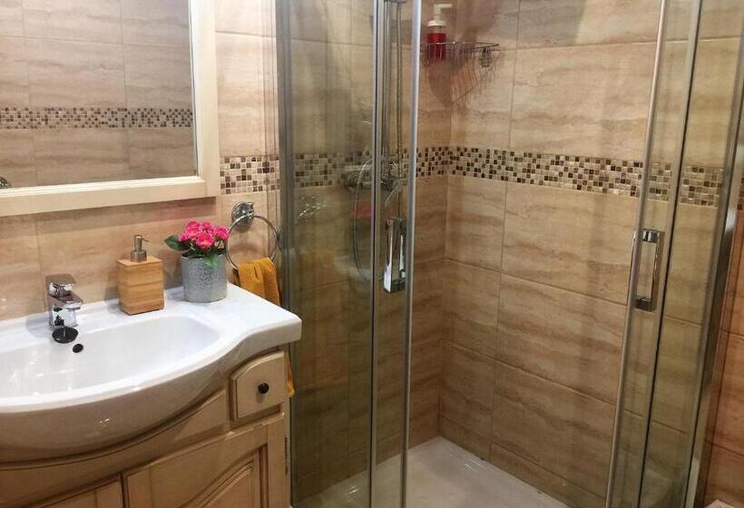 غرفة قياسية مع حمام خارجي, Casa Las Torres B&b