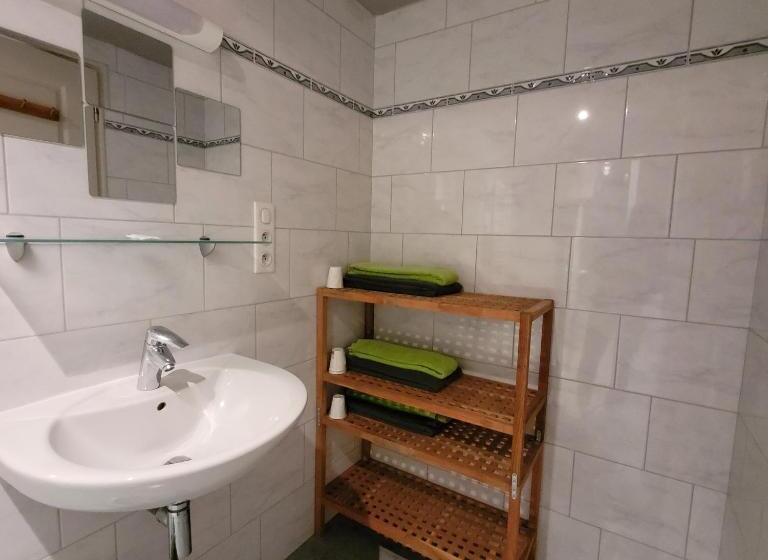 スタンダード４人部屋, Du Lac Des Corbeaux