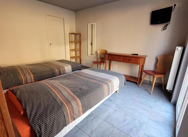 スタンダード４人部屋, Du Lac Des Corbeaux