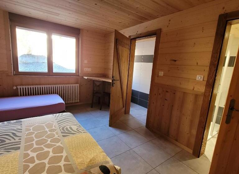 コンフォートトリプルルーム, Du Lac Des Corbeaux