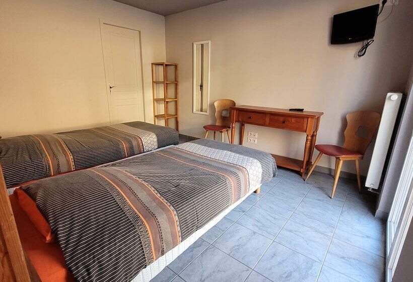 スタンダード４人部屋, Du Lac Des Corbeaux