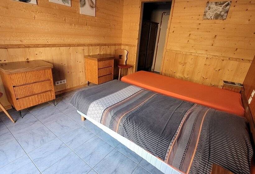 スタンダード４人部屋, Du Lac Des Corbeaux