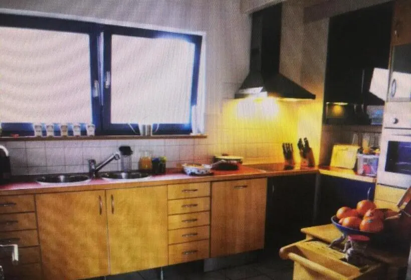 Deluxe-huoneisto 1 Makuuhuone, Gästehaus/fewos/boardinghaus Lüneburg Süd