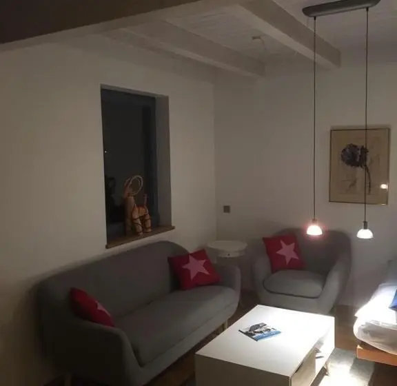 1 Bedroom Penthouse Apartment, Gästehaus/fewos/boardinghaus Lüneburg Süd