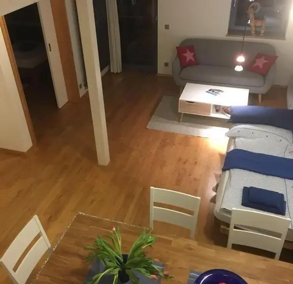 1 Bedroom Penthouse Apartment, Gästehaus/fewos/boardinghaus Lüneburg Süd
