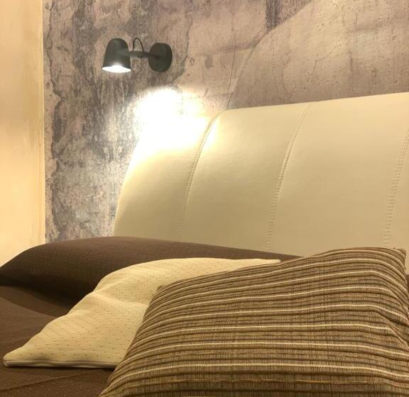 חדר סטנדרט עם מרפסת, Pernice 77