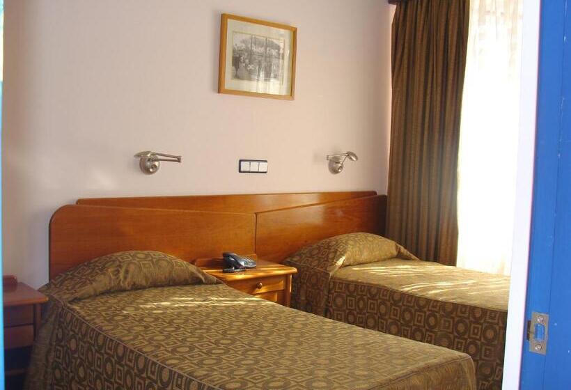 Апартаменты 2 Спальни, Apartamentos Turisticos Verdemar