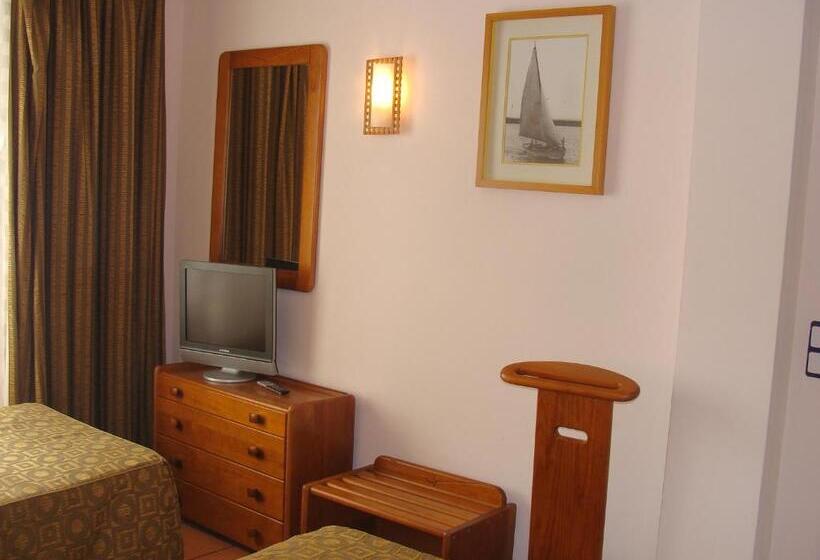 Апартаменты 2 Спальни, Apartamentos Turisticos Verdemar