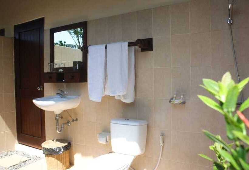 Номер Стандарт Двуспальная Кровать, Adi Assri Beach Resort & Spa