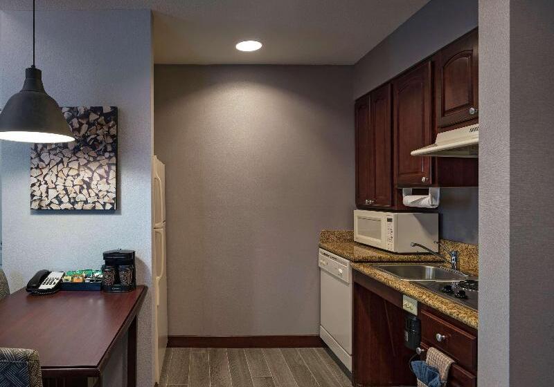 Номер Superior, Crowne Plaza New Delhi Mayur Vihar Noida, An Ihg