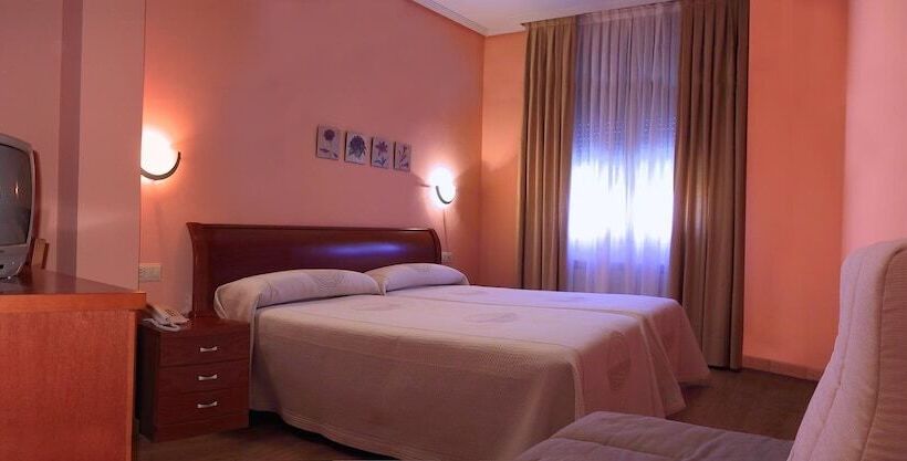 חדר סטנדרט, El Roble