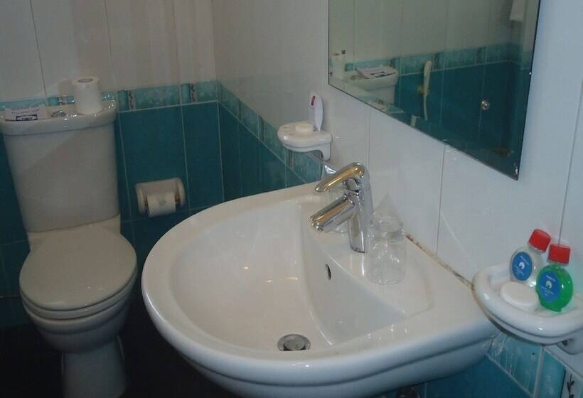 스탠다드 룸, Global Towers Hotel & Apartments