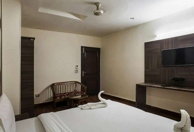 اتاق لوکس, Karat 87 Inn