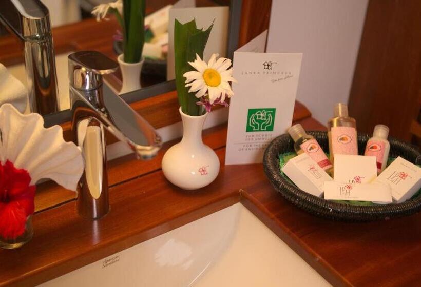 이코노미 룸, Lanka Princess All Inclusive