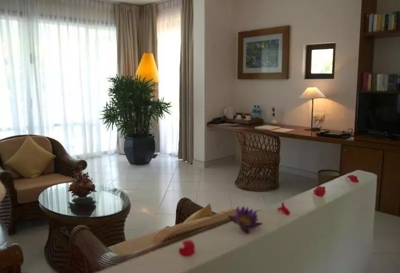 Superior Suite