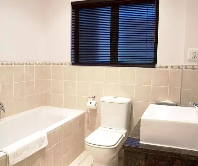 デラックスルーム, Premier Splendid Inn Pinetown