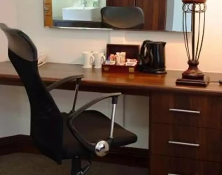 ダブルベッドスタンダードルーム, Premier Splendid Inn Pinetown