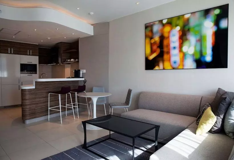 آپارتمان 1 خوابه با بالکن و چشم‌انداز دریا, Radisson Blu Hotel & Residence, Maputo