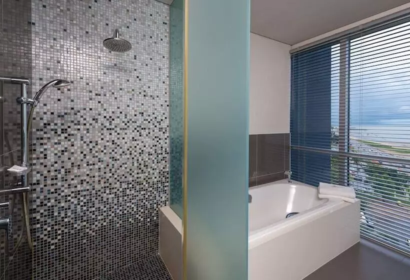 سوییت با چشم‌انداز دریا, Radisson Blu Hotel & Residence, Maputo