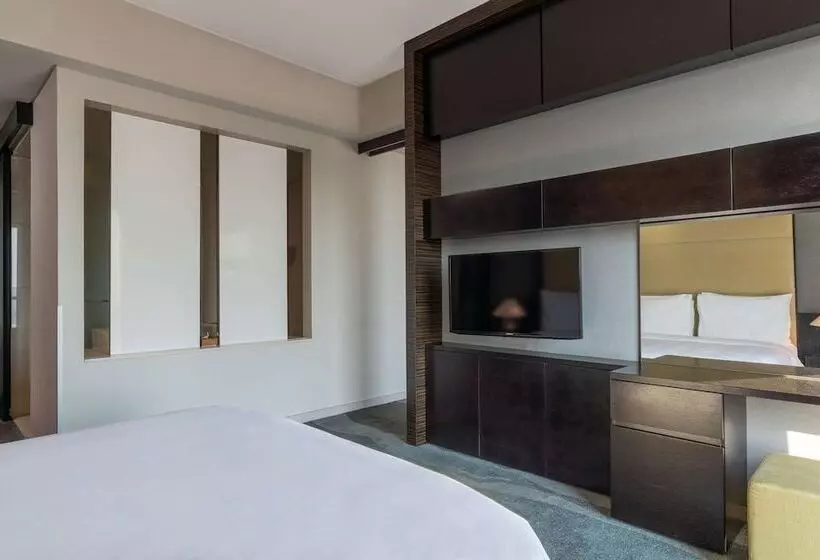 سوییت با چشم‌انداز دریا, Radisson Blu Hotel & Residence, Maputo