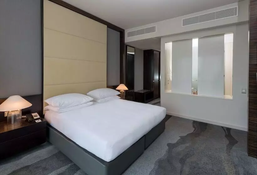 سوییت با چشم‌انداز دریا, Radisson Blu Hotel & Residence, Maputo