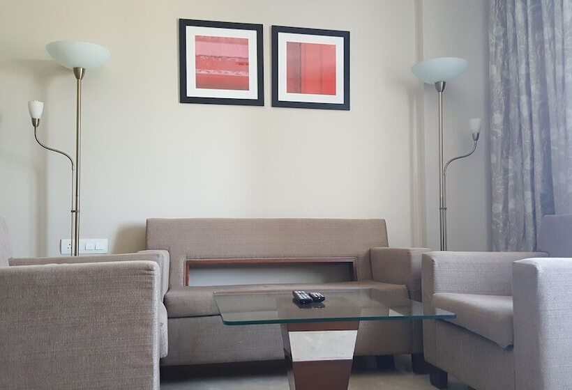 جناح, Royal Orchid Central Vadodara