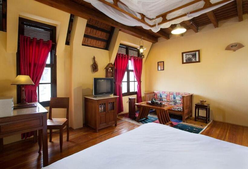 اتاق لوکس, Saphir Dalat