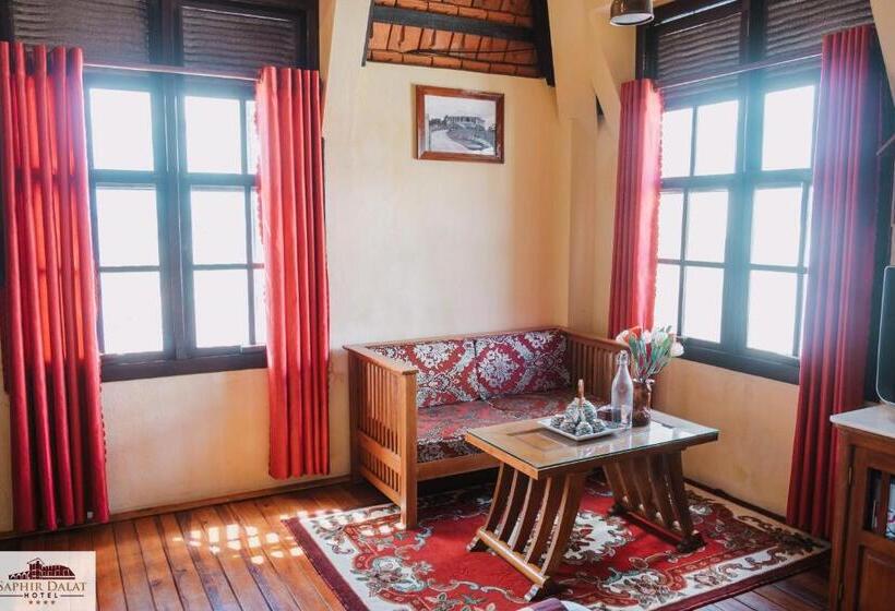 اتاق لوکس, Saphir Dalat