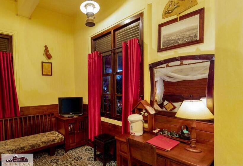 اتاق لوکس, Saphir Dalat