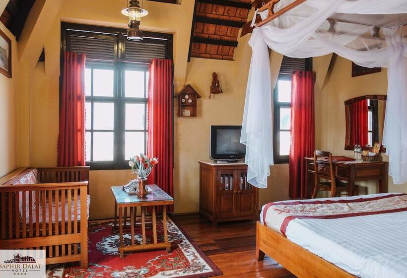 اتاق لوکس, Saphir Dalat