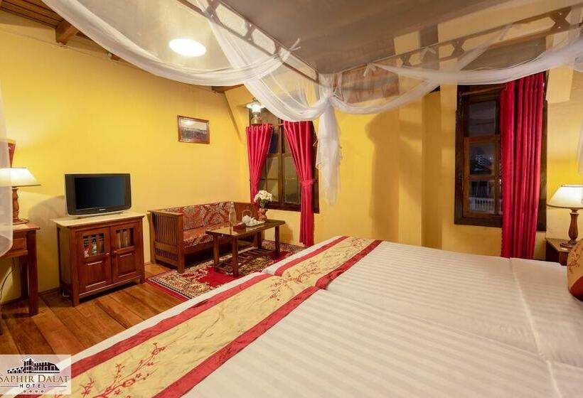 اتاق لوکس, Saphir Dalat
