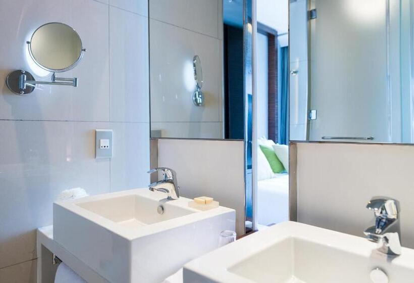 جناح جونيور مطلّ علي البحر, Radisson Blu Hotel & Residence, Maputo