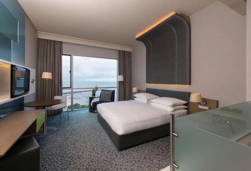 غرفة بريميوم مطلّة علي البحر, Radisson Blu Hotel & Residence, Maputo