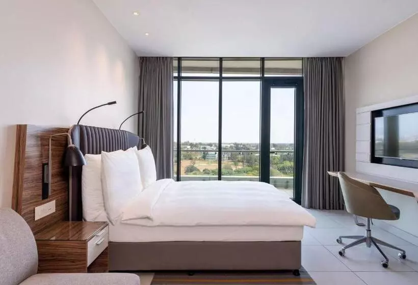 استودیوی استاندارد با چشم‌انداز شهر, Radisson Blu Hotel & Residence, Maputo