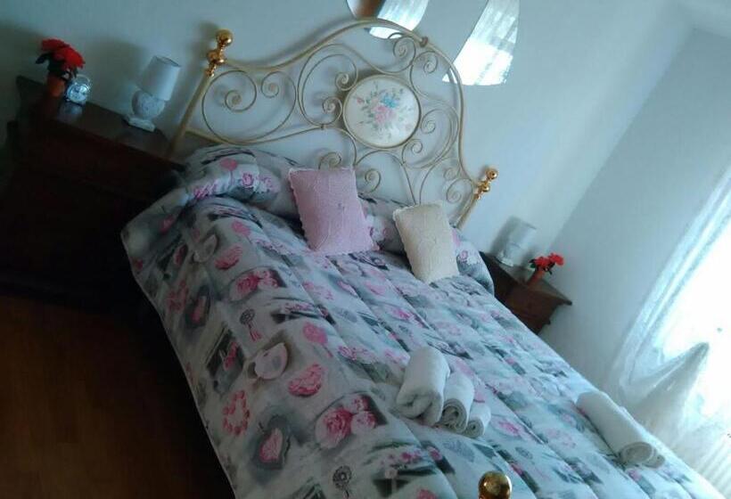 اتاق لوکس, B&b Tisoi