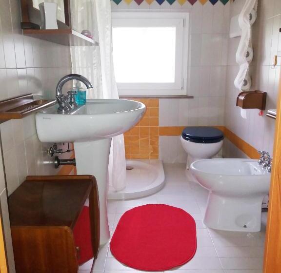 اتاق لوکس, B&b Tisoi