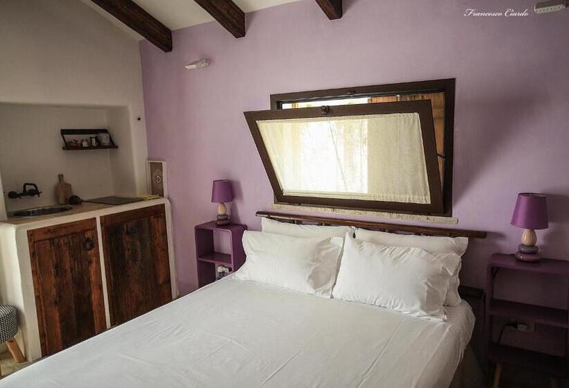 חדר סטנדרט נוף לגינה, Corte Piri