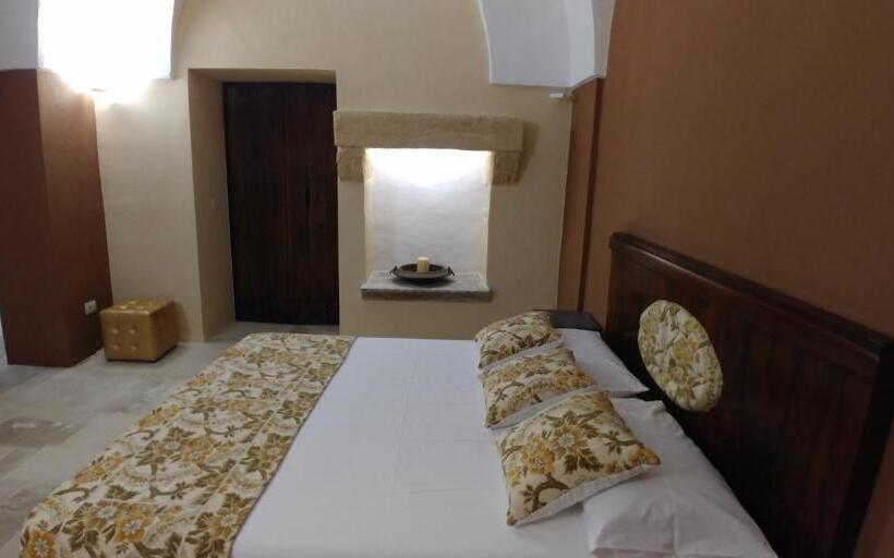 סוויטה, Corte Piri