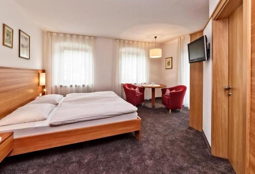 标准间带阳台, Garni Pramstrahler